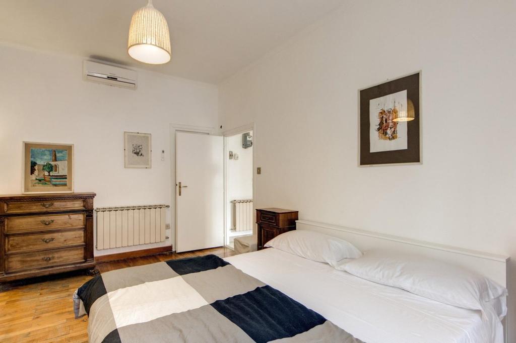 Apartment Attico Sannio 1 Rome