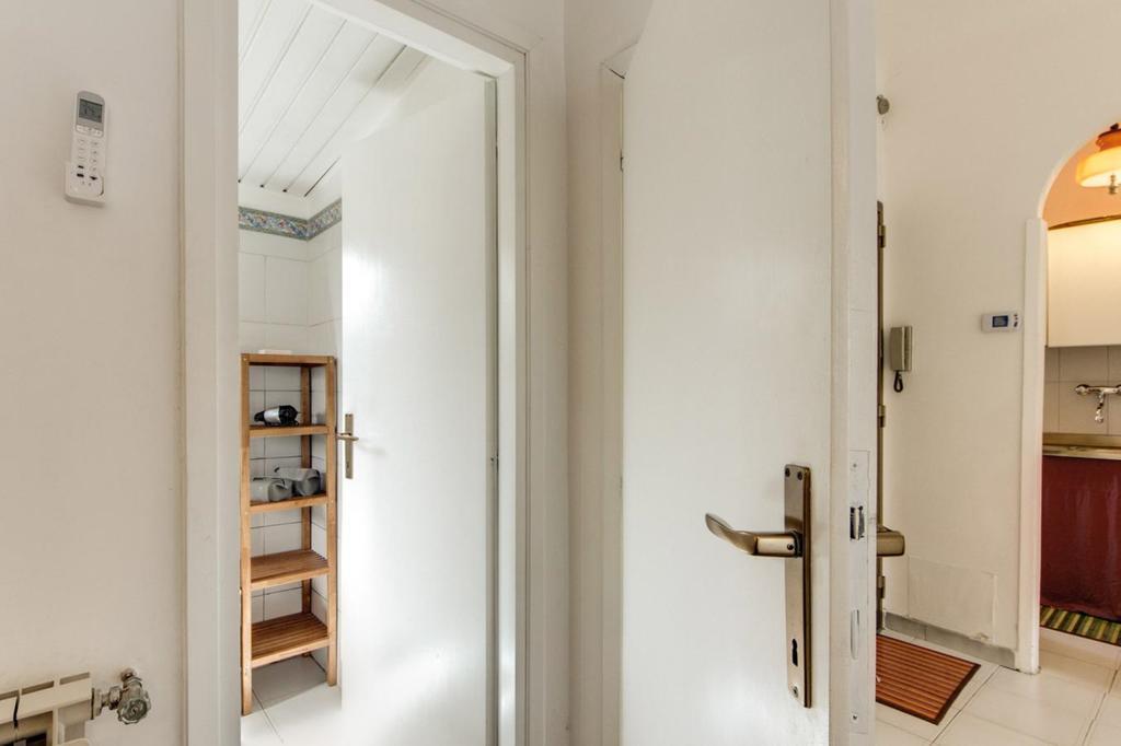 Attico Sannio 1 * Rome