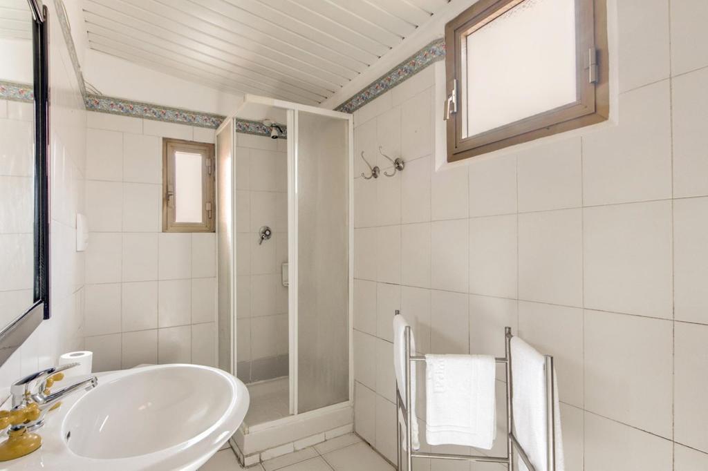 Apartment Attico Sannio 1 Rome